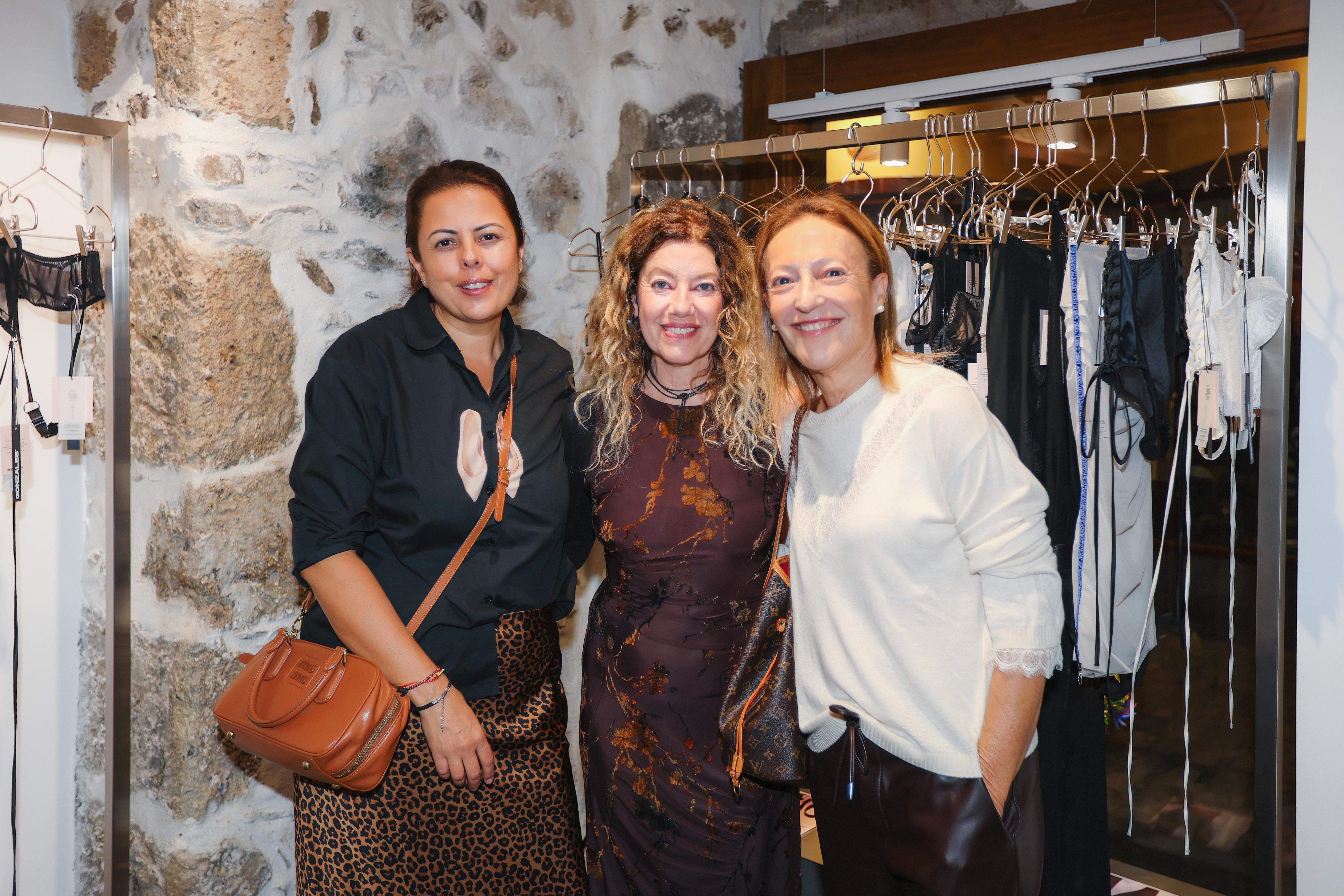 Foto de <p>El Cabildo respalda el talento local en la inauguración de GONZALES Showroom</p>
