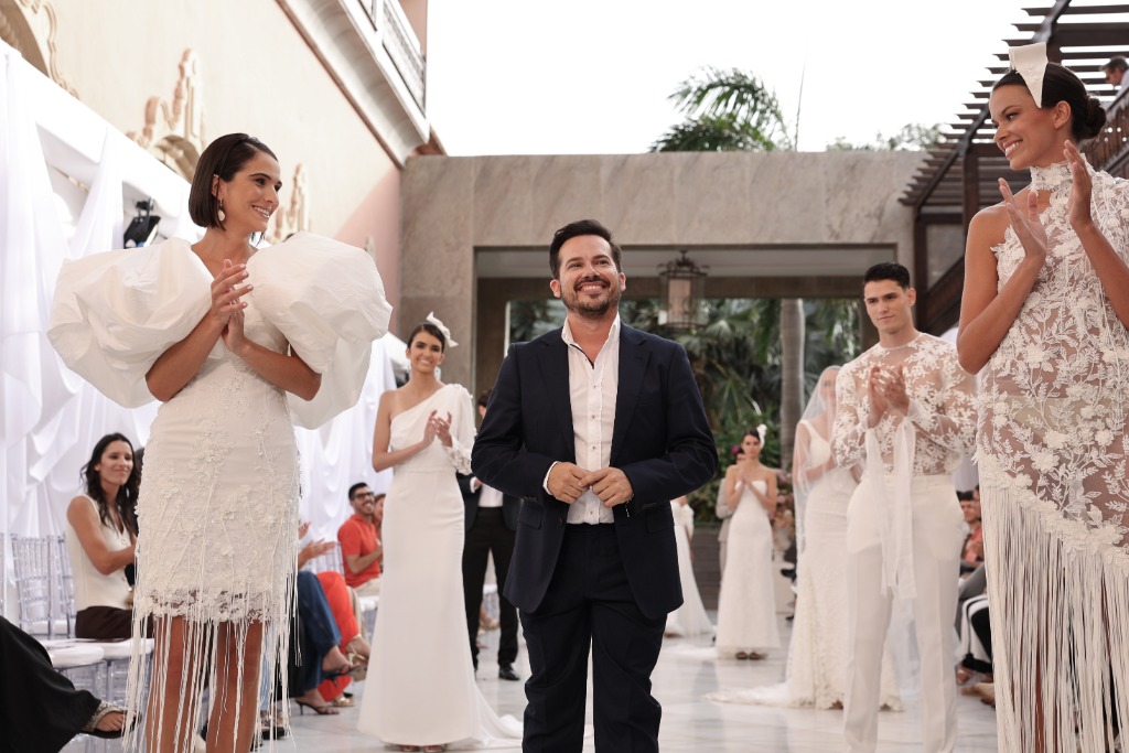 Foto de <p>Desfile de Oswaldo Machín en Colección Bridal Gran Canaria Moda Cálida 2025</p>

